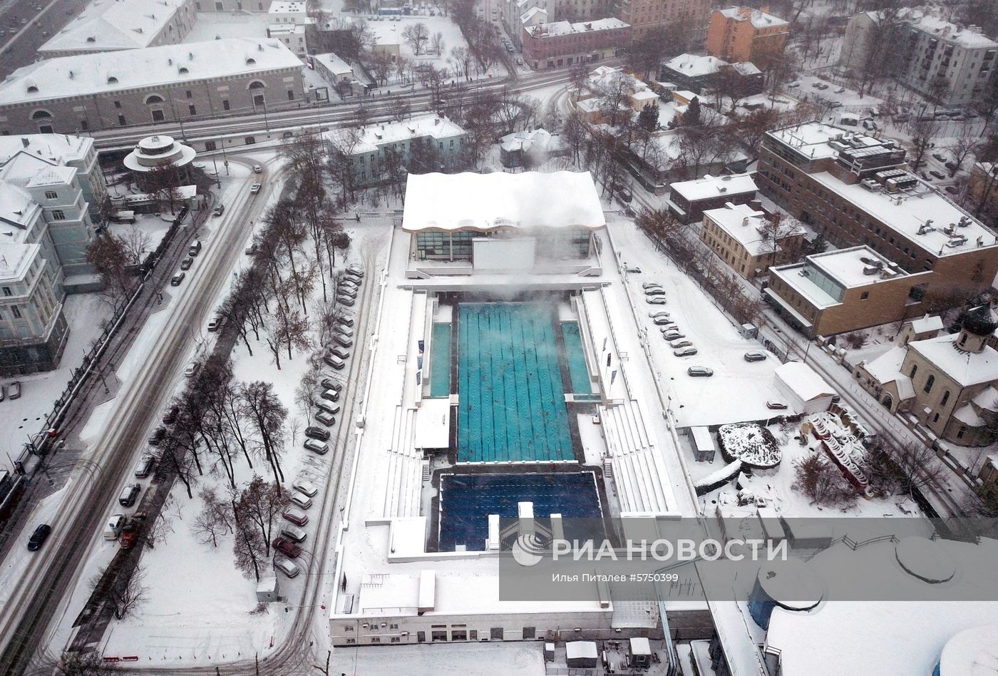 Бассейн "Чайка" в Москве