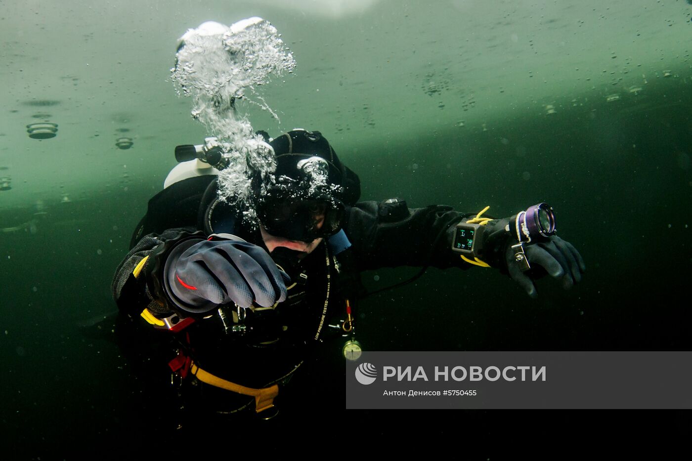 Подледное погружение в Московской области