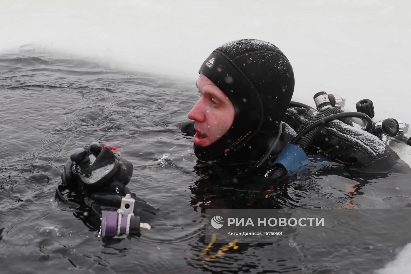 Подледное погружение в Московской области