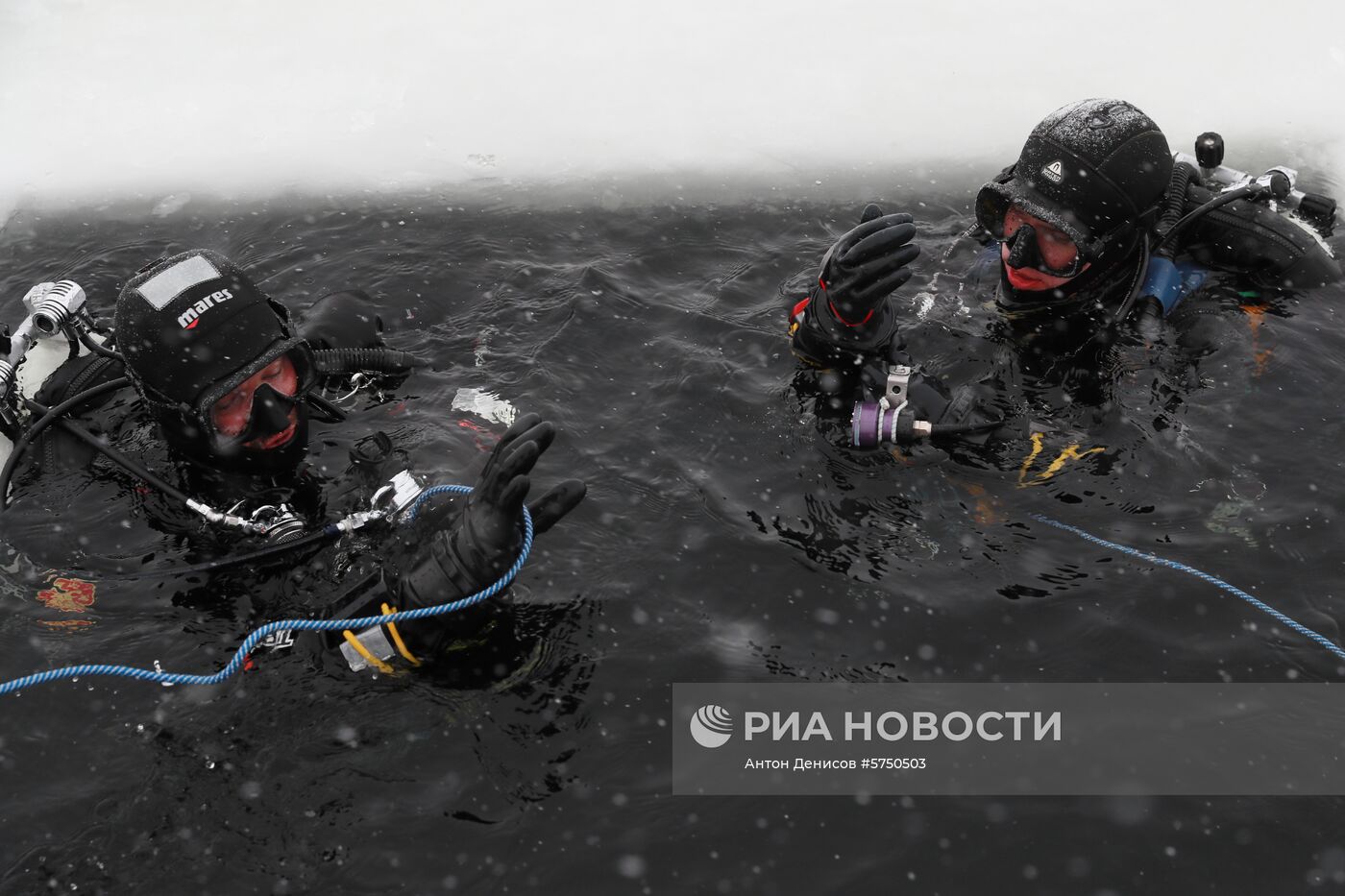 Подледное погружение в Московской области