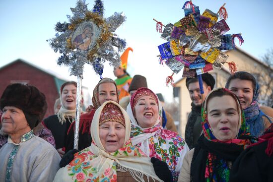 Фестиваль "Большие Святочные Гулянья" в Ленинградской области