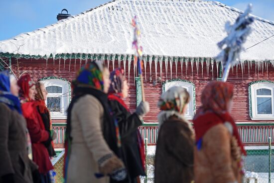 Фестиваль "Большие Святочные Гулянья" в Ленинградской области