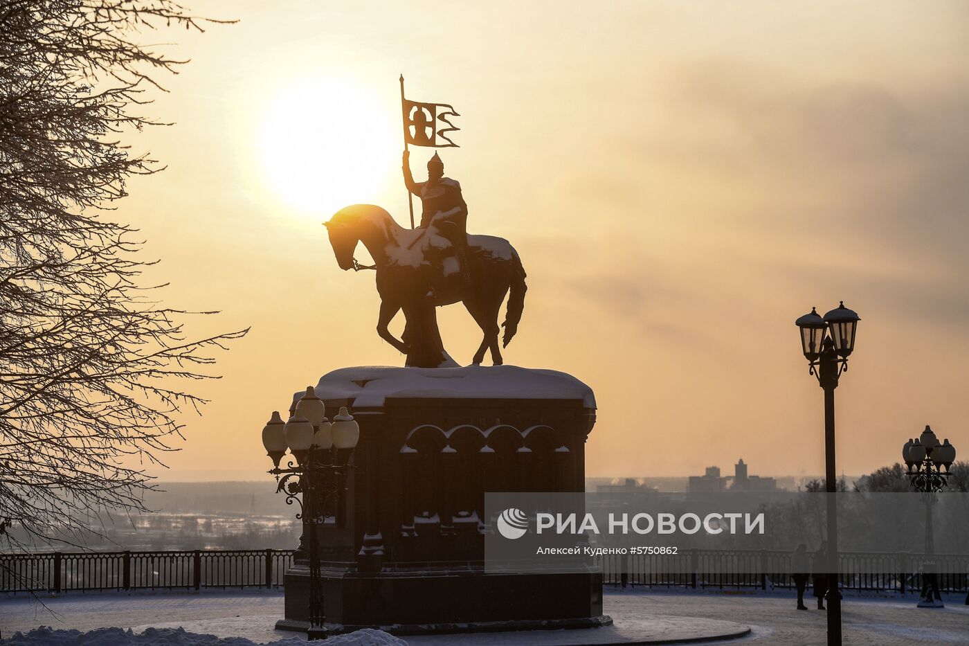 Города России. Владимир