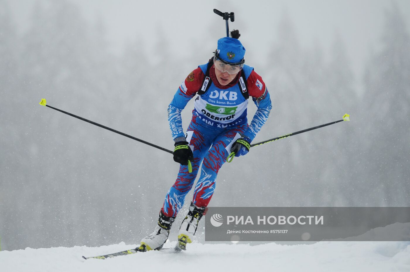 Биатлон. IV этап Кубка мира. Женщины. Эстафета