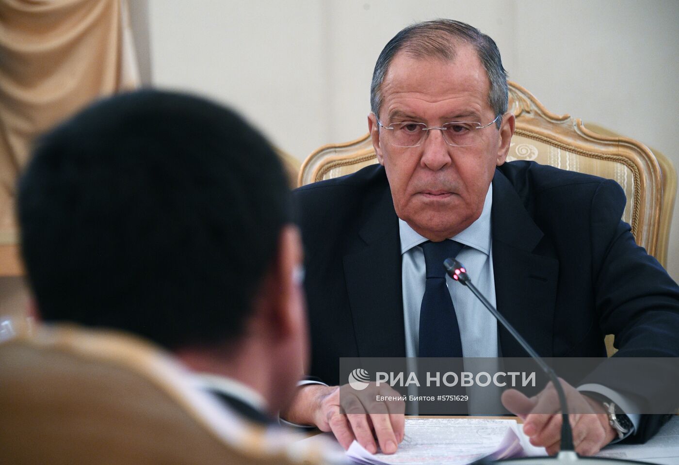 Встреча глав МИД РФ и Японии С. Лаврова и Т. Коно