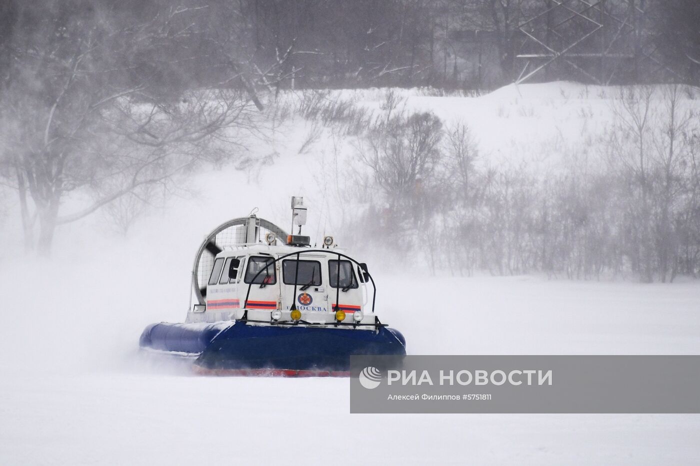 Учения МЧС России по спасению людей в местах проведения крещенских купаний