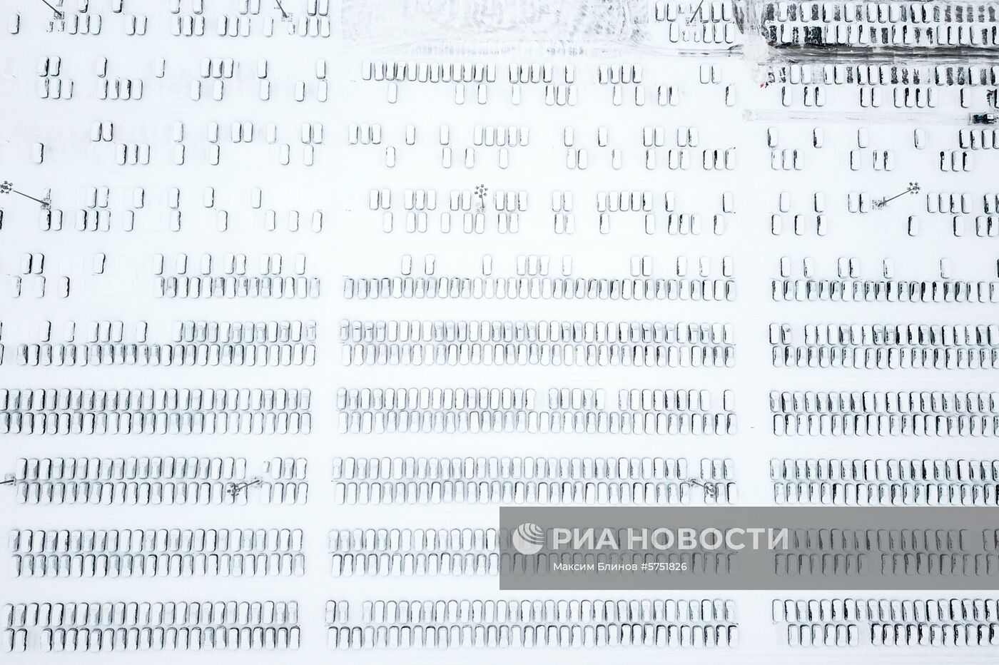 Стоянка автомобилей в Москве