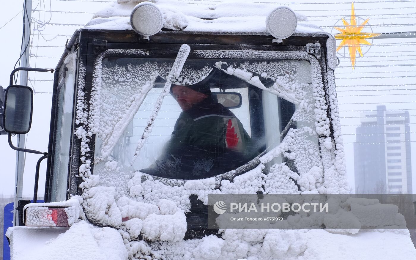 Водитель снегоуборочной техники