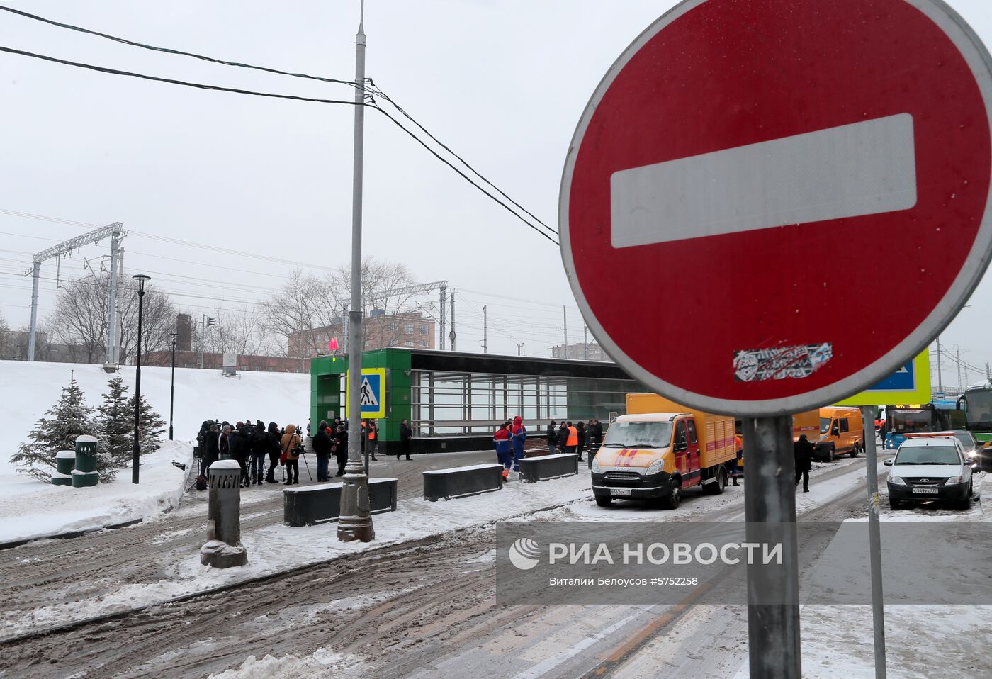 Станции  метро "Окружная", "Верхние Лихоборы" и "Селигерская" временно закрыты из-за подтопления