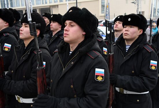 Эстафета "Дорога памяти" во Владивостоке