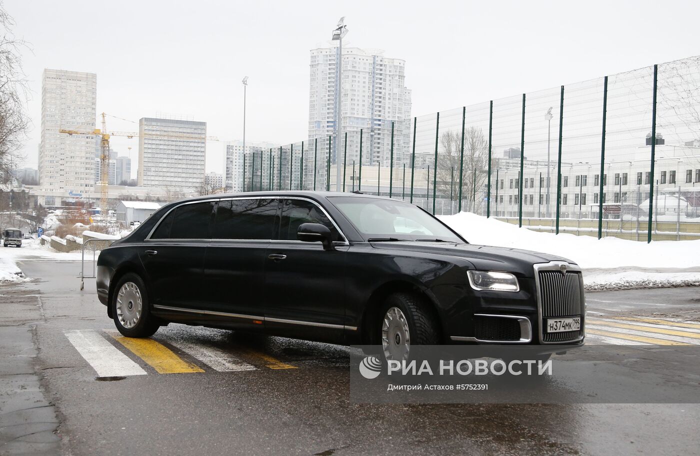 Премьер-министр РФ Д. Медведев посетил Х Гайдаровский форум