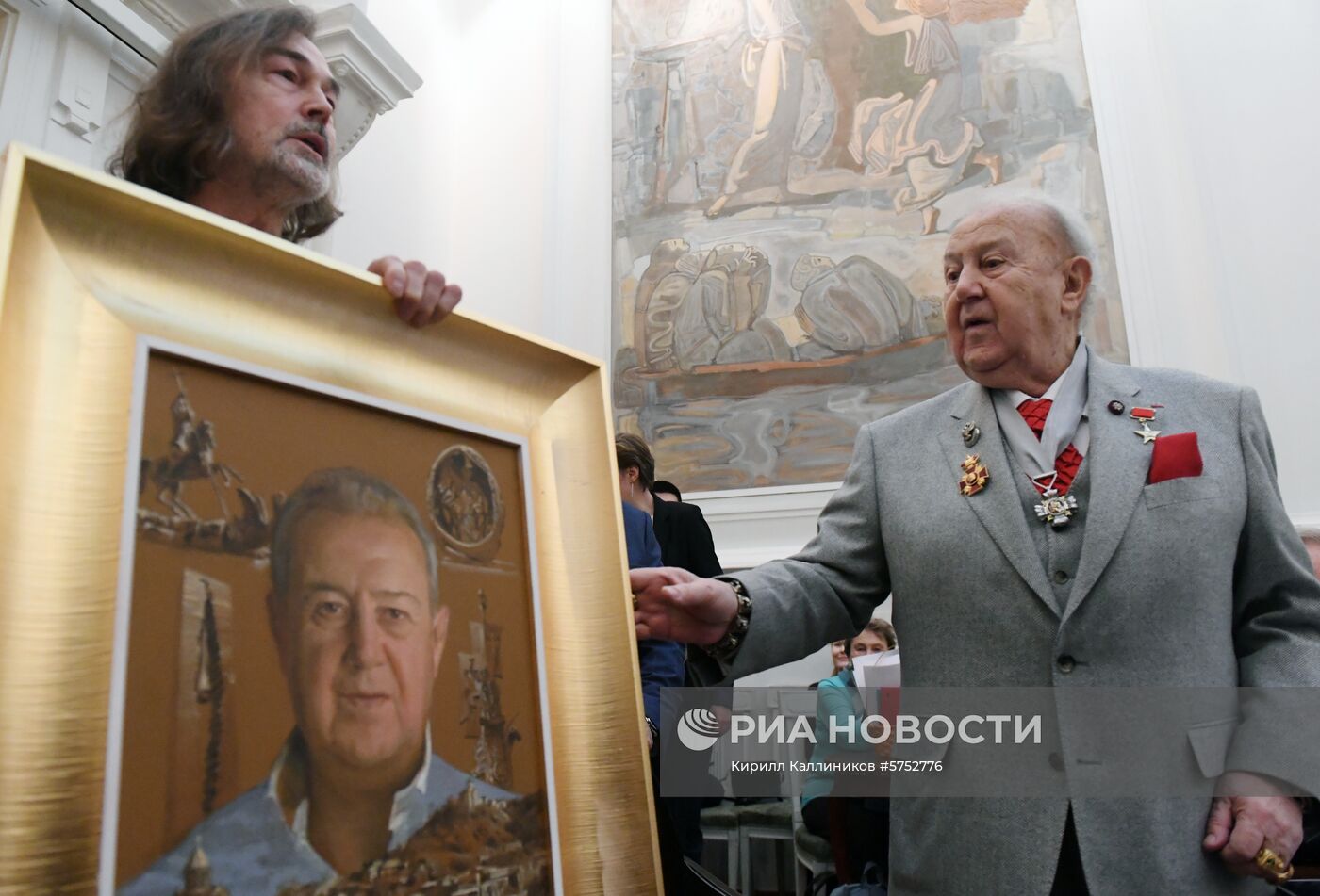 Заседание президиума РАХ, посвященное празднованию 85-летия З. Церетели