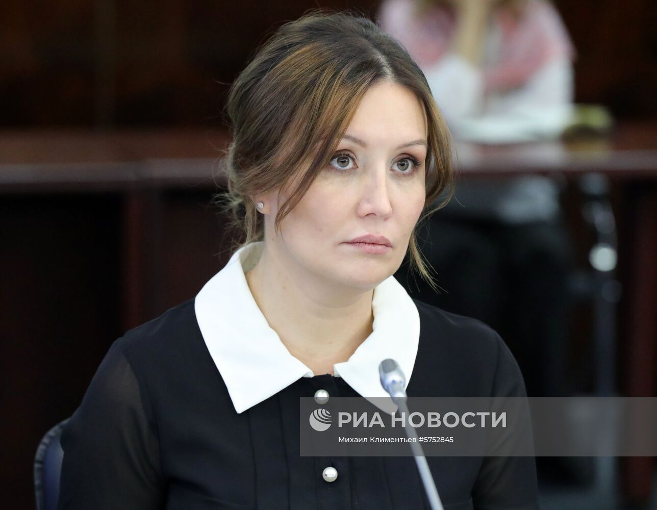 Президент РФ В. Путин провел заседание наблюдательного совета Агентства стратегических инициатив