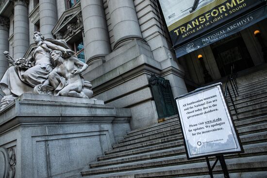 Шатдаун в США побил рекорд продолжительности