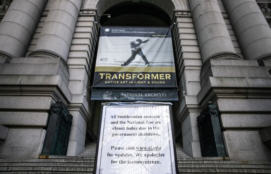 Шатдаун в США побил рекорд продолжительности