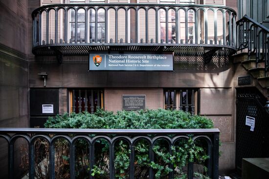 Шатдаун в США побил рекорд продолжительности