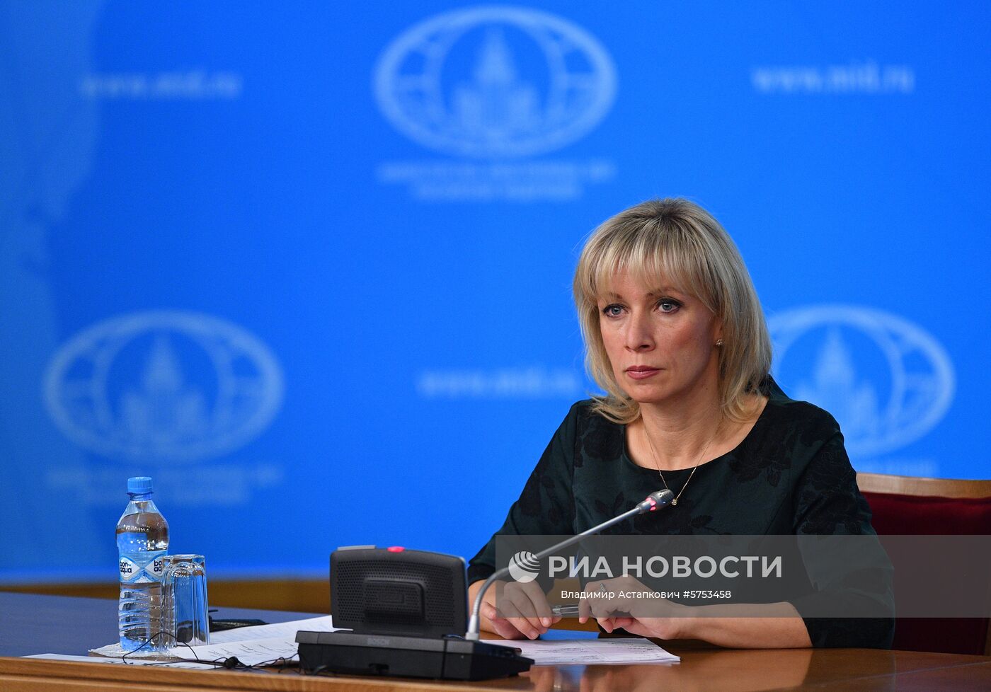 Официальный представитель министерства иностранных дел России Мария Захарова во время пресс-конференции министра иностранных дел РФ Сергея Лаврова в Москве.
Место: Россия, Москва. Автор: Владимир Астапкович/РИА Новости. Пресс-конференция главы МИД РФ С. Лаврова