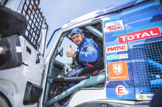 Спортивная команда "КАМАЗ-мастер" стала победителем ралли-марафона "Дакар"