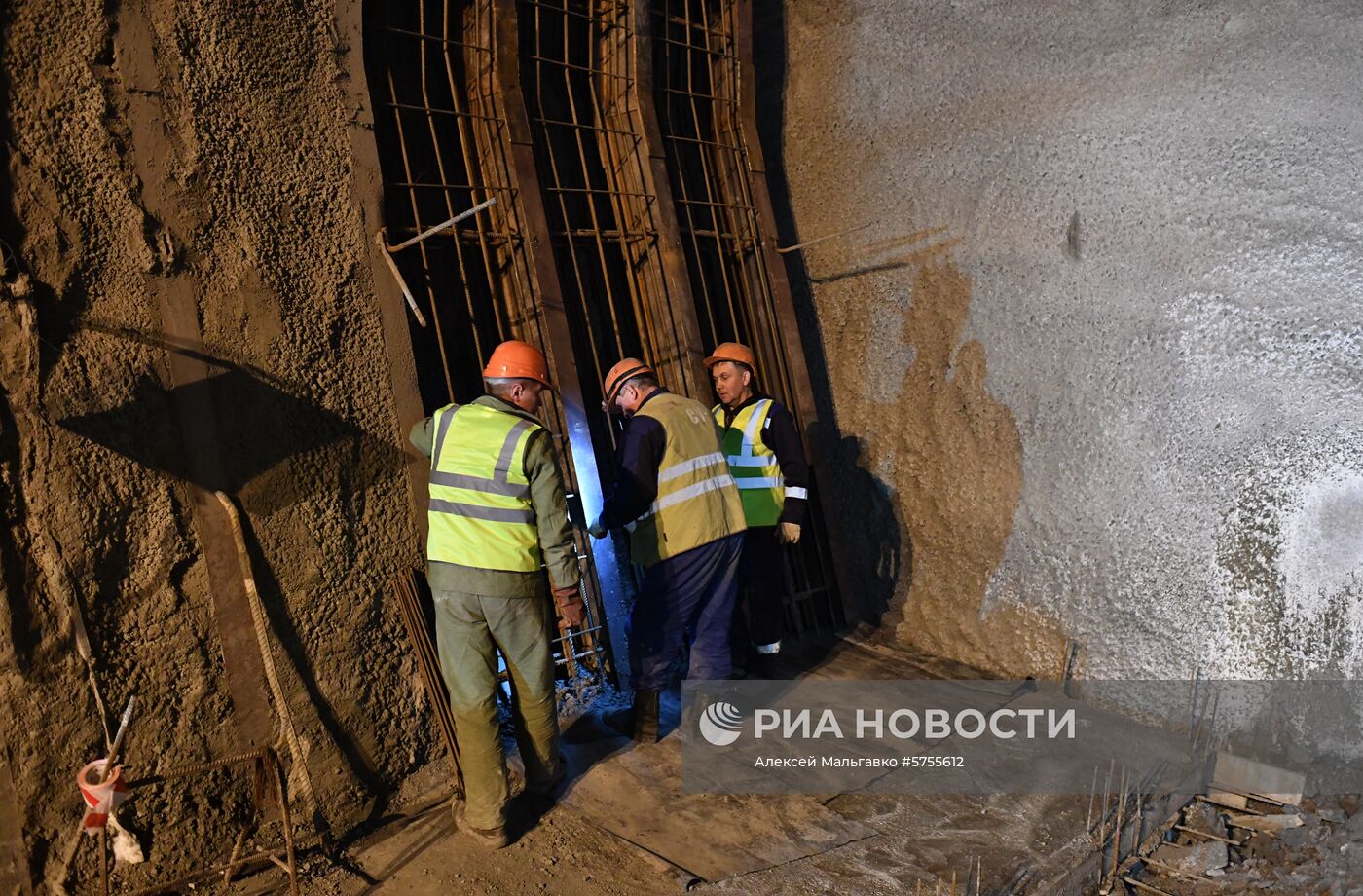 Километровый железнодорожный тоннель проложили строители на керченском подходе к Крымскому мосту