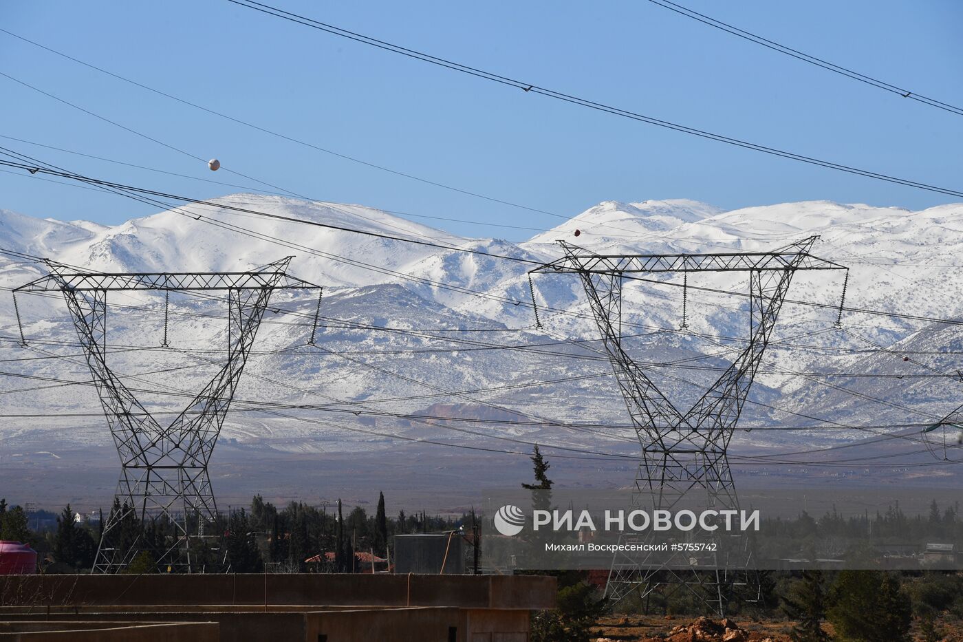 Энергетические объекты в пригороде Дамаска