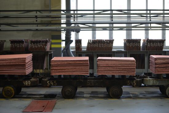 Производство цветных металлов в Свердловской области