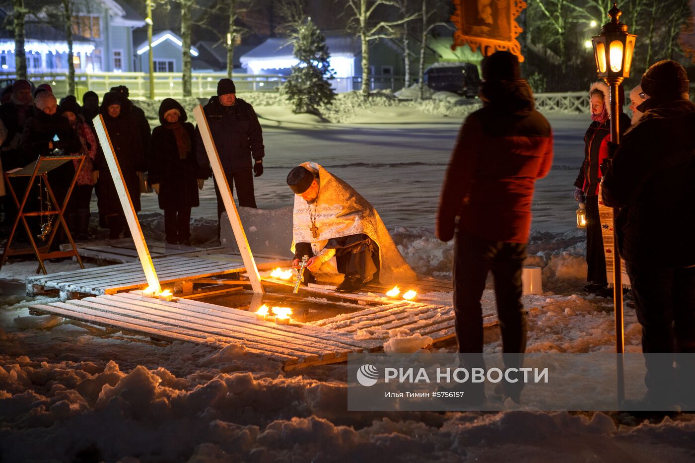 Празднование Крещения в регионах России