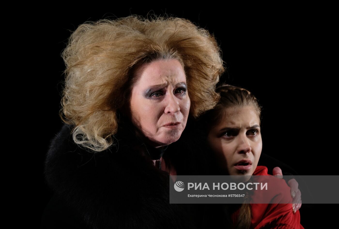Спектакль "Гроза" БДТ им. Г.А. Товстоногова в Москве"