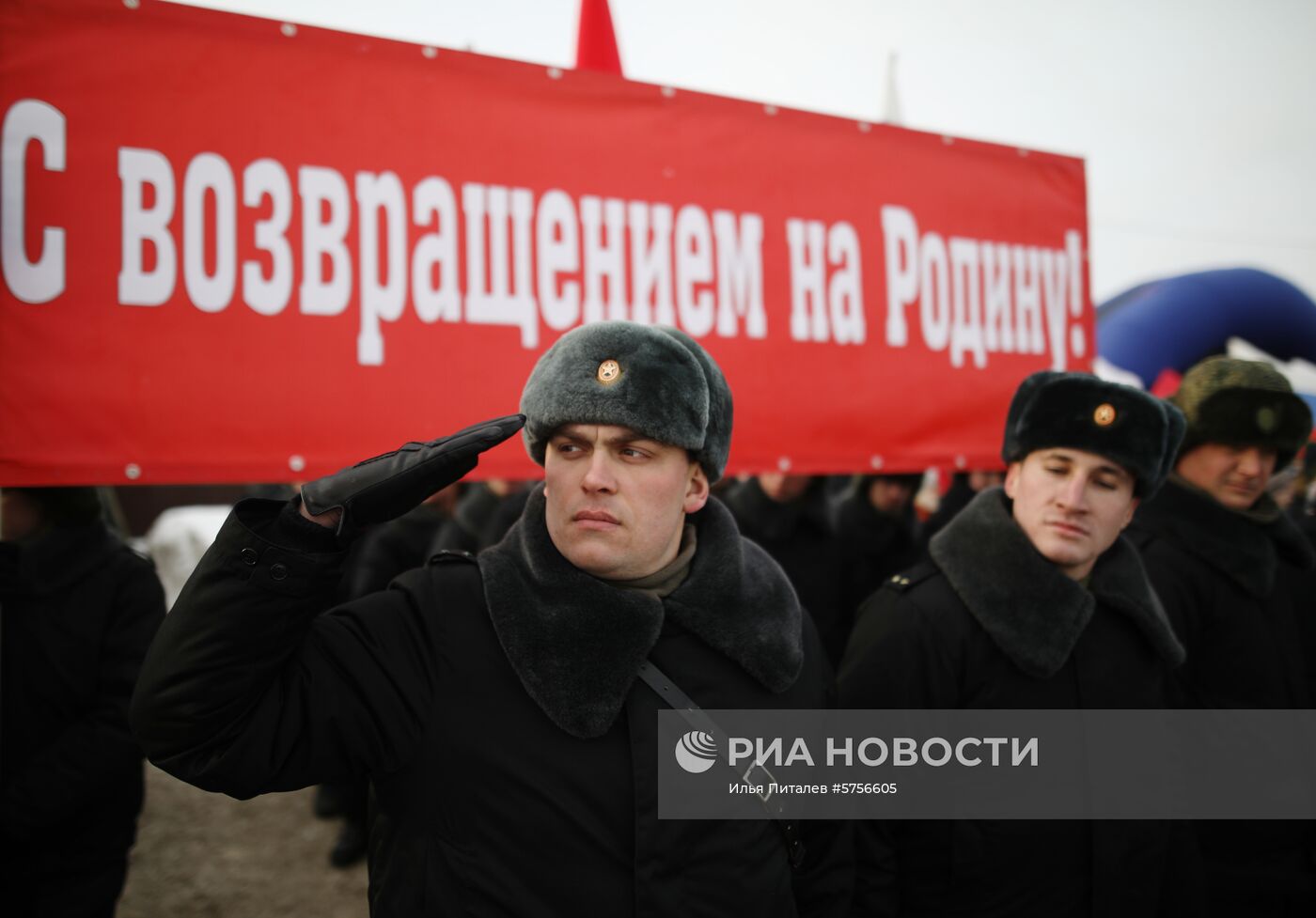 Прибытие эшелона с танками Т-34 в Московскую область   