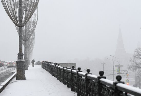 Снегопад в Москве
