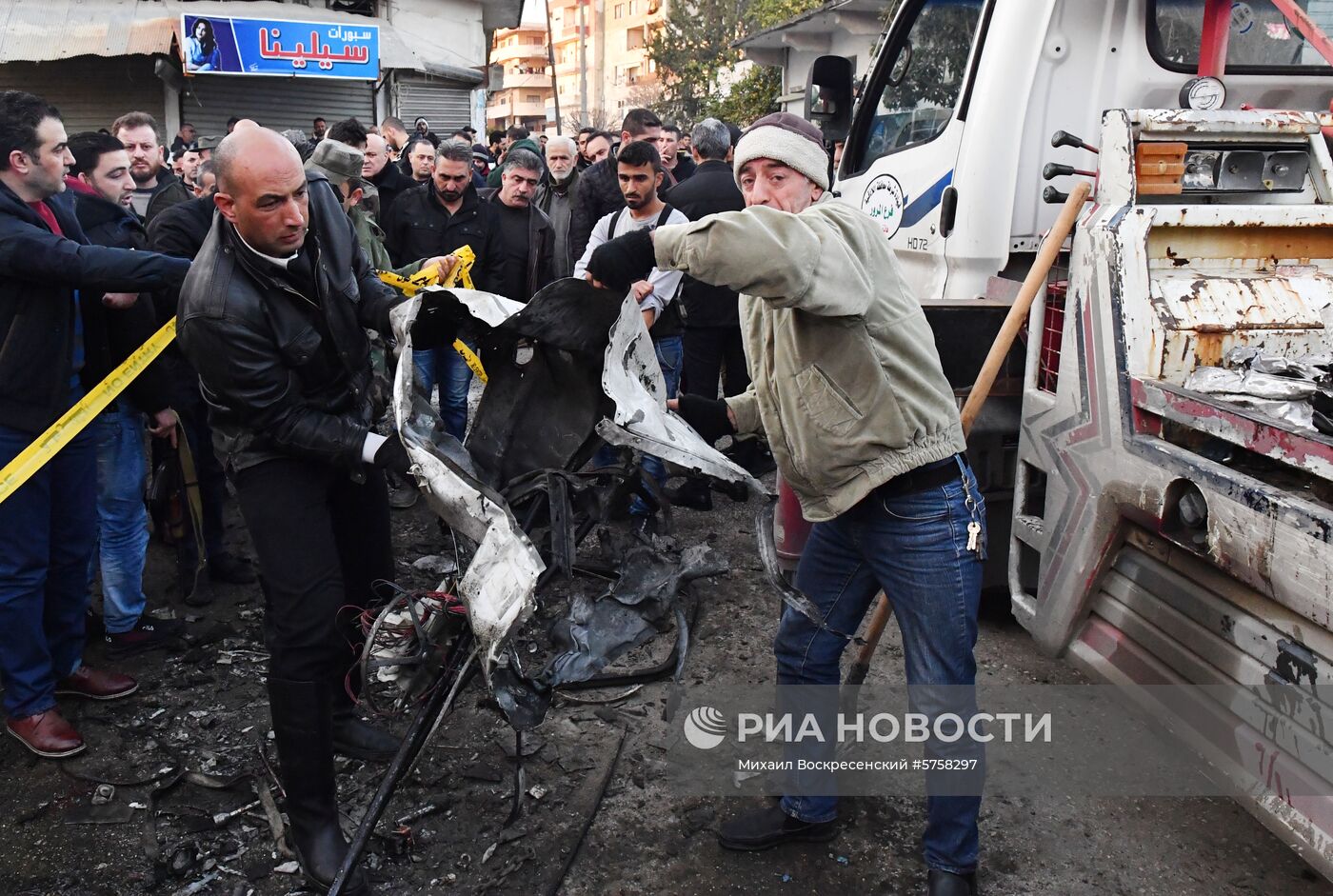 Взрыв заминированного автомобиля в Латакии