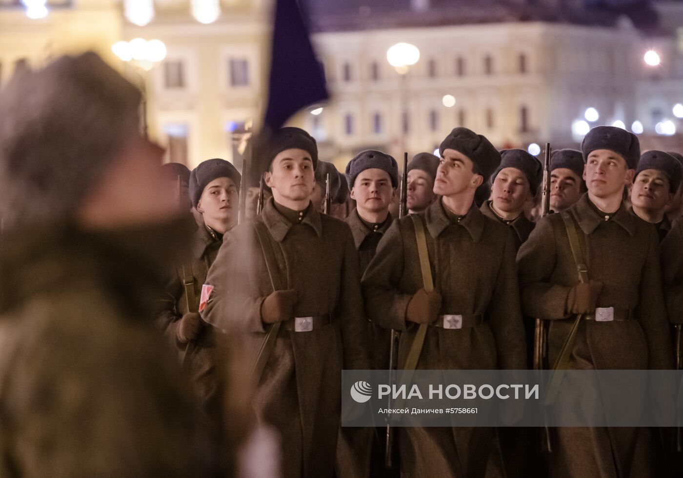 Репетиция парада в честь 75-летия снятия блокады Ленинграда