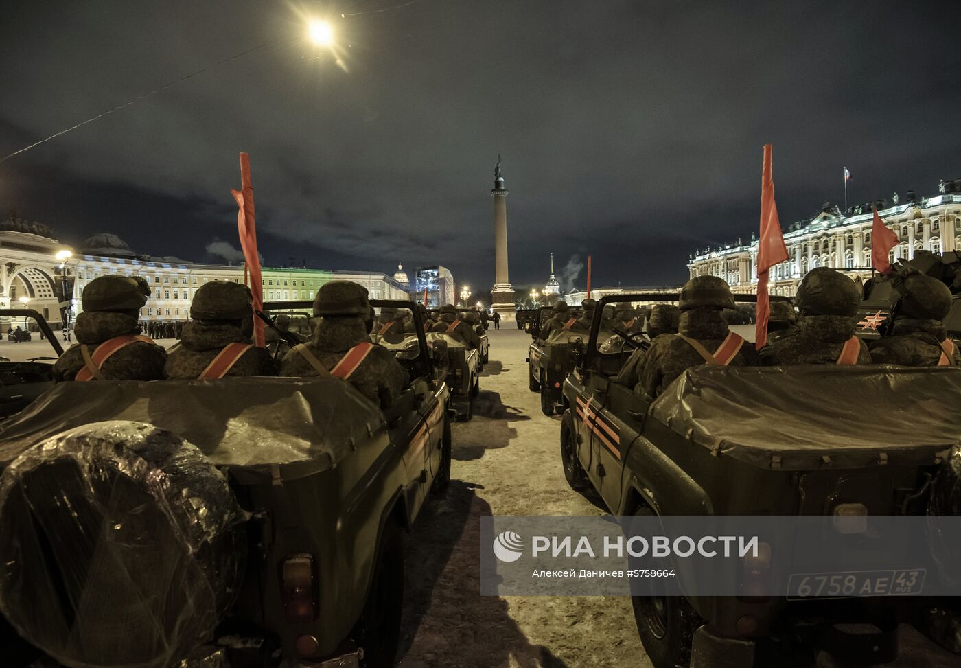 Репетиция парада в честь 75-летия снятия блокады Ленинграда