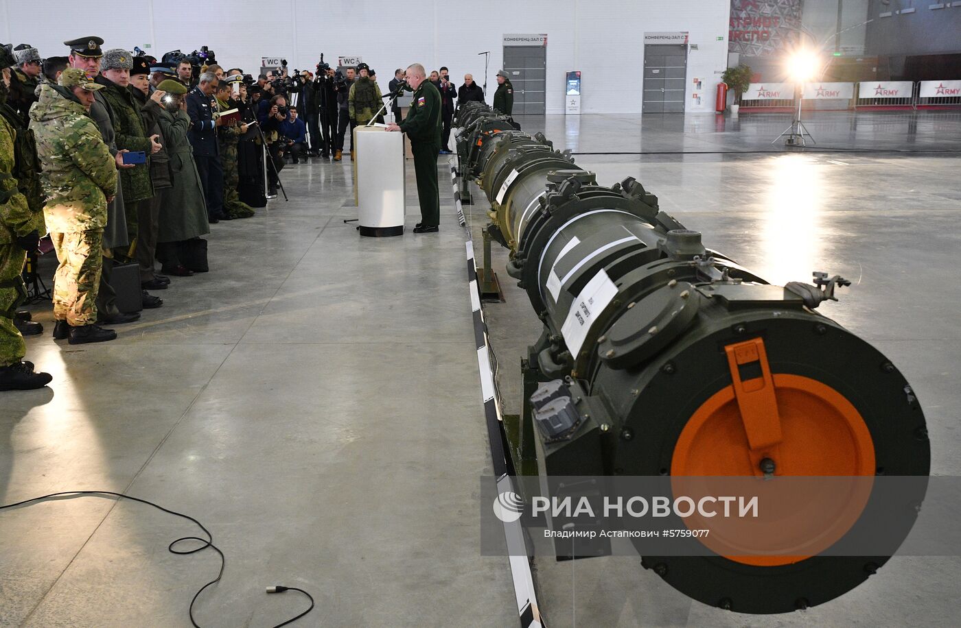 Демонстрация ракеты 9М729 для военных атташе