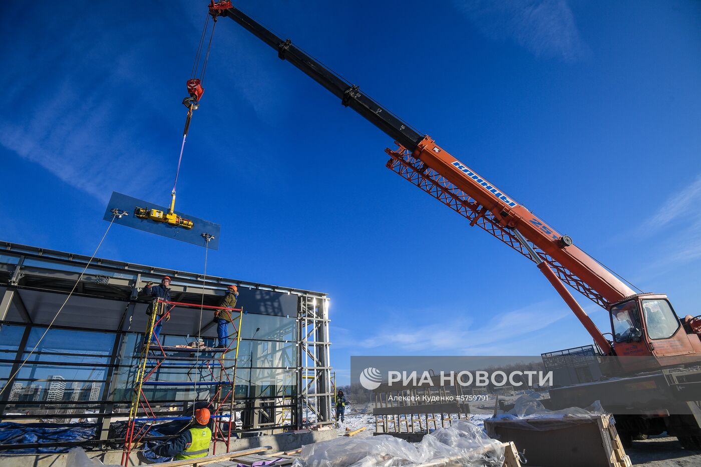 Строительство метро на участке Сокольнической линии 