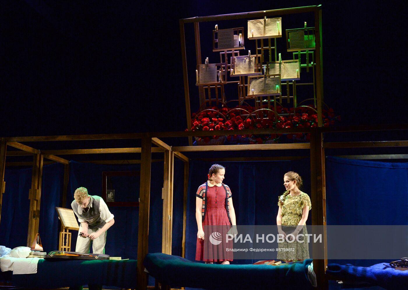 Спектакль "Матросская тишина" в театре О. Табакова