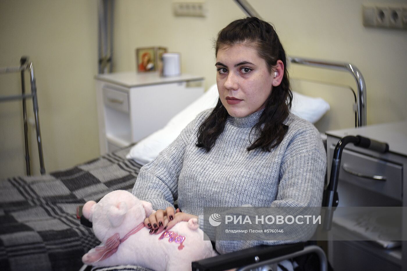 Пострадавшая при нападении на колледж в Керчи