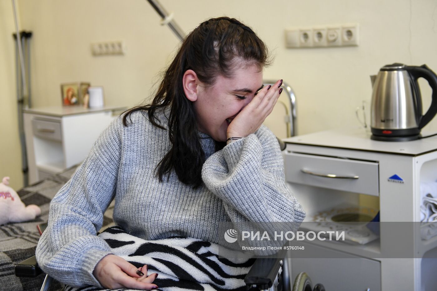 Пострадавшая при нападении на колледж в Керчи