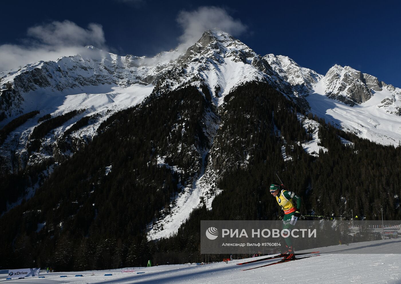 Биатлон. VI этап Кубка мира. Женщины. Спринт