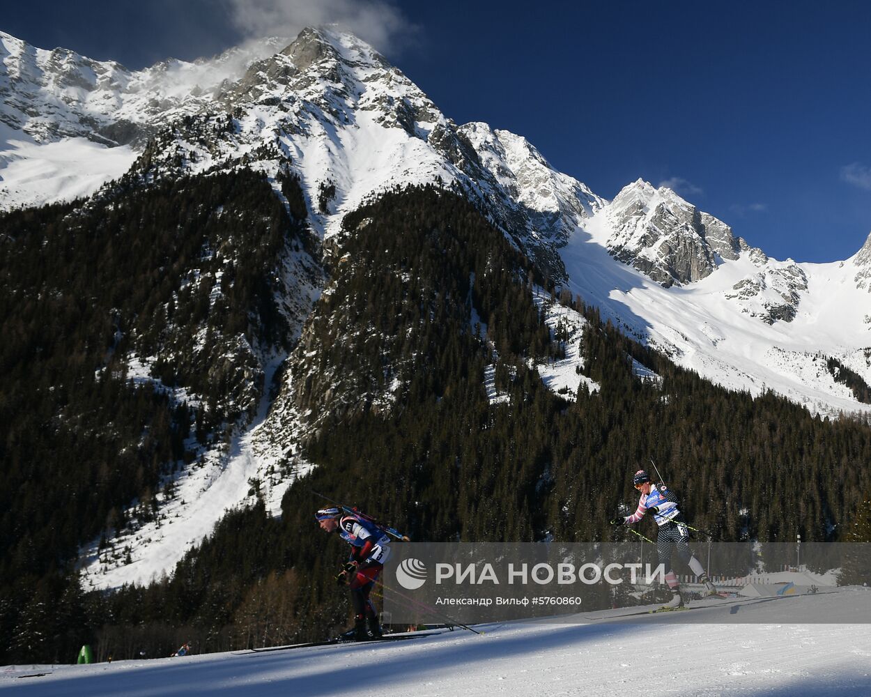 Биатлон. VI этап Кубка мира. Женщины. Спринт