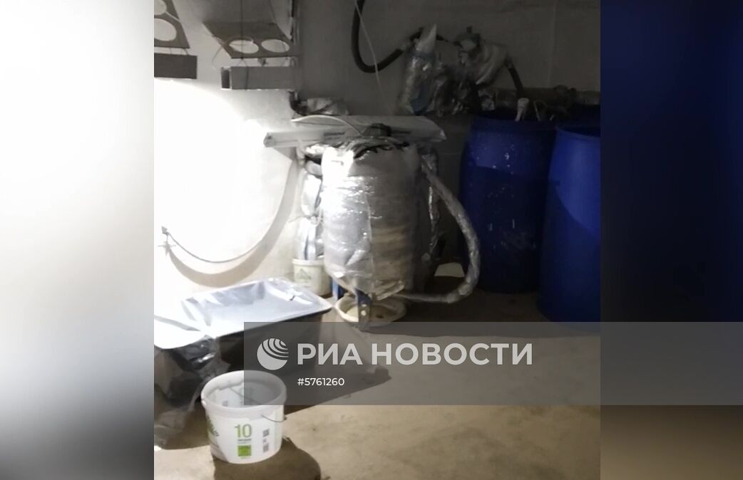 ФСБ России пресекла деятельность преступной группы по производству наркотиков