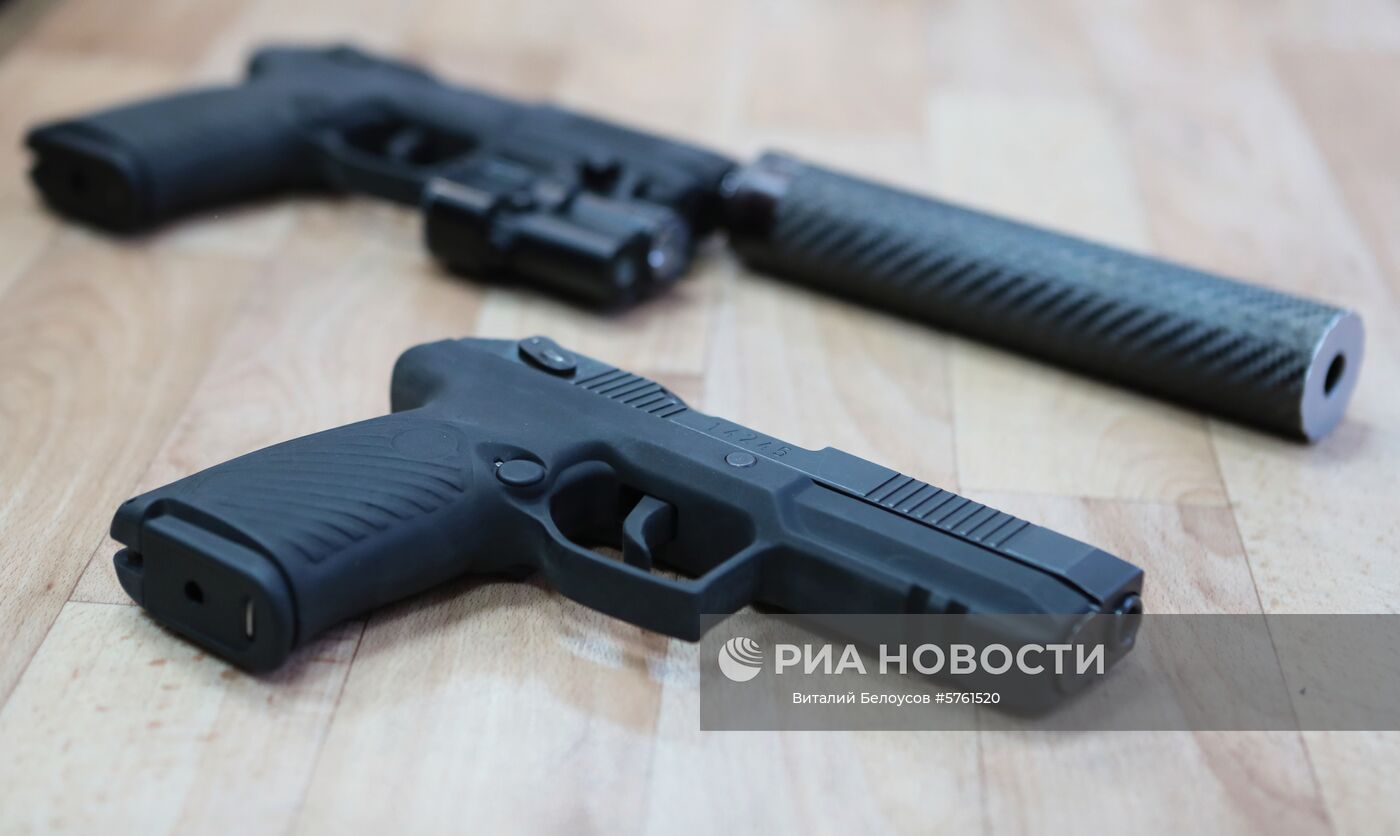 Презентация нового пистолета "Удав"