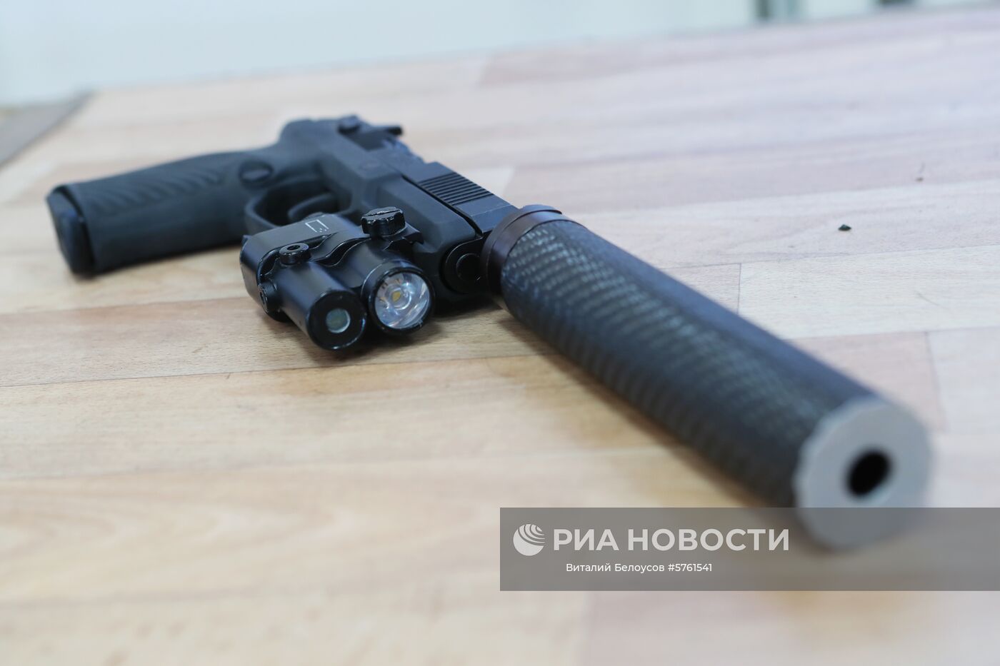 Презентация нового пистолета "Удав"