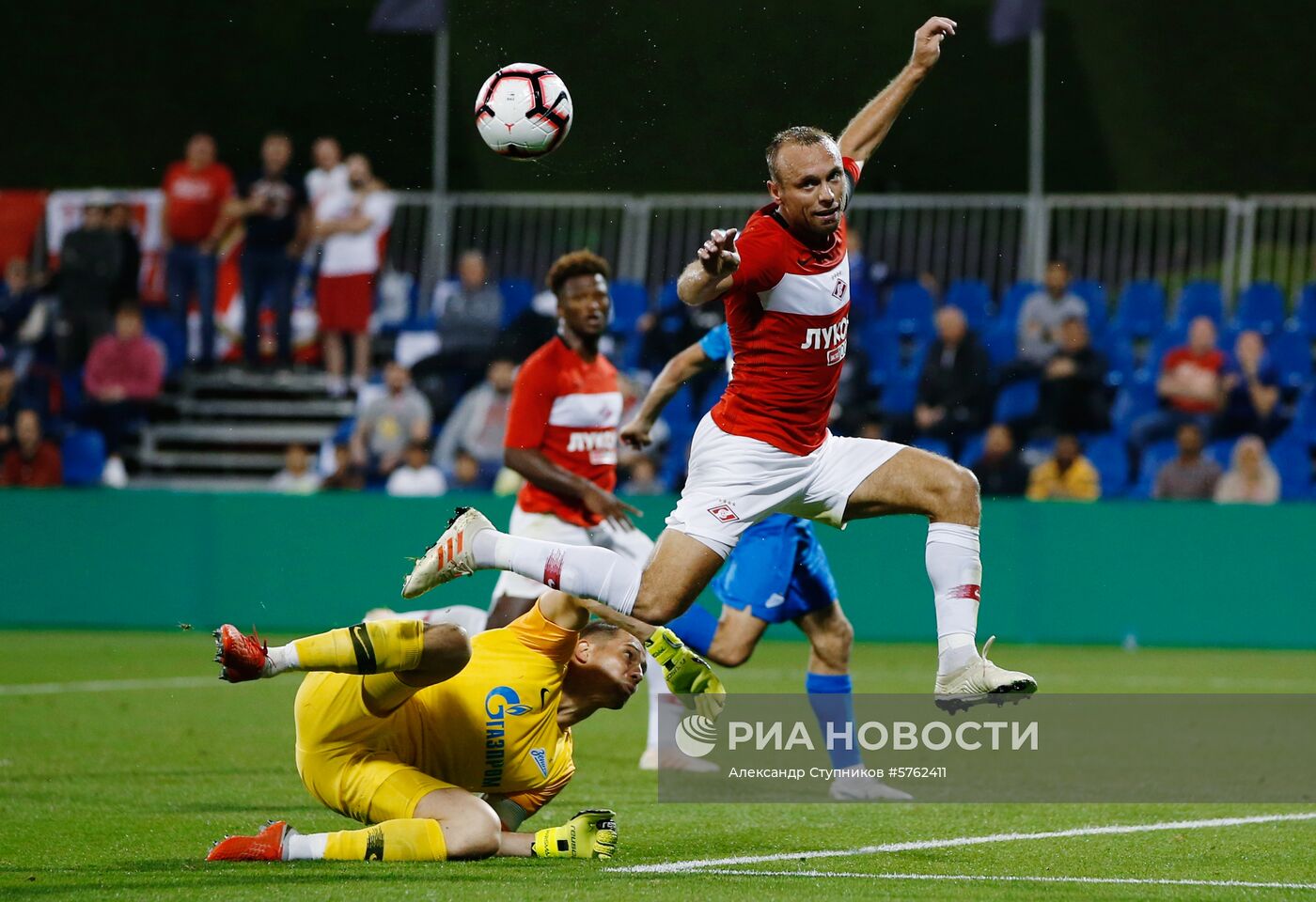 Футбол. Кубок Матч Премьер. "Зенит" - "Спартак"