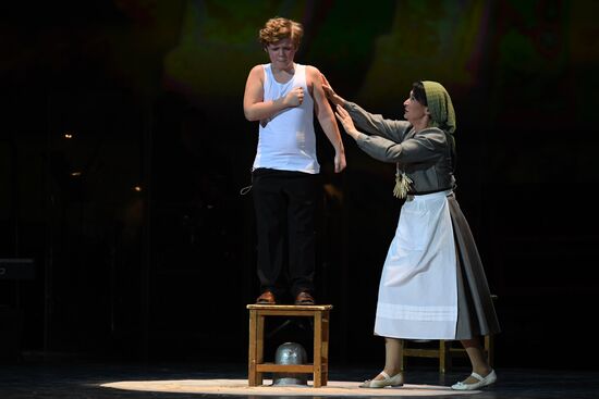 Спектакль "Высоцкий. Рождение легенды"