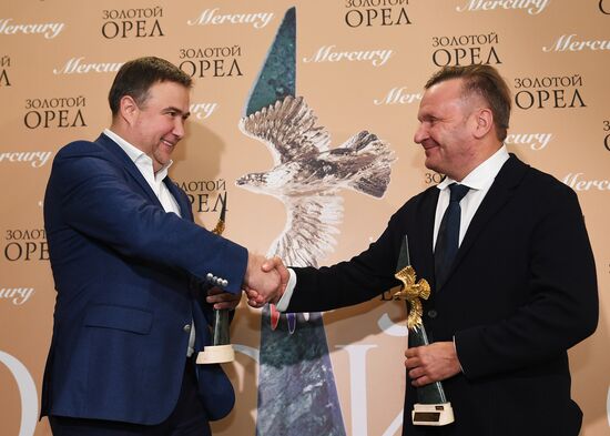 Церемония вручения премии в области кино "Золотой Орел"