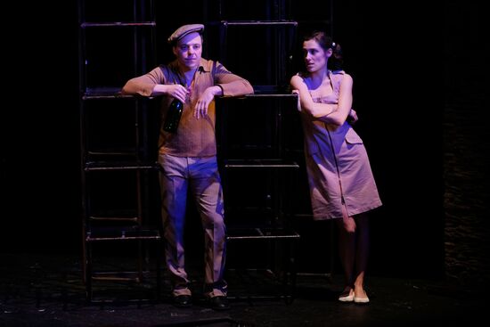 Юбилейный спектакль "Роман о девочках" по прозе В. Высоцкого