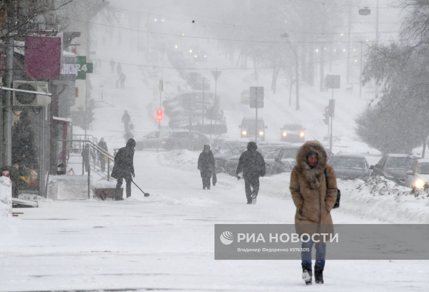 Снегопад в Москве 