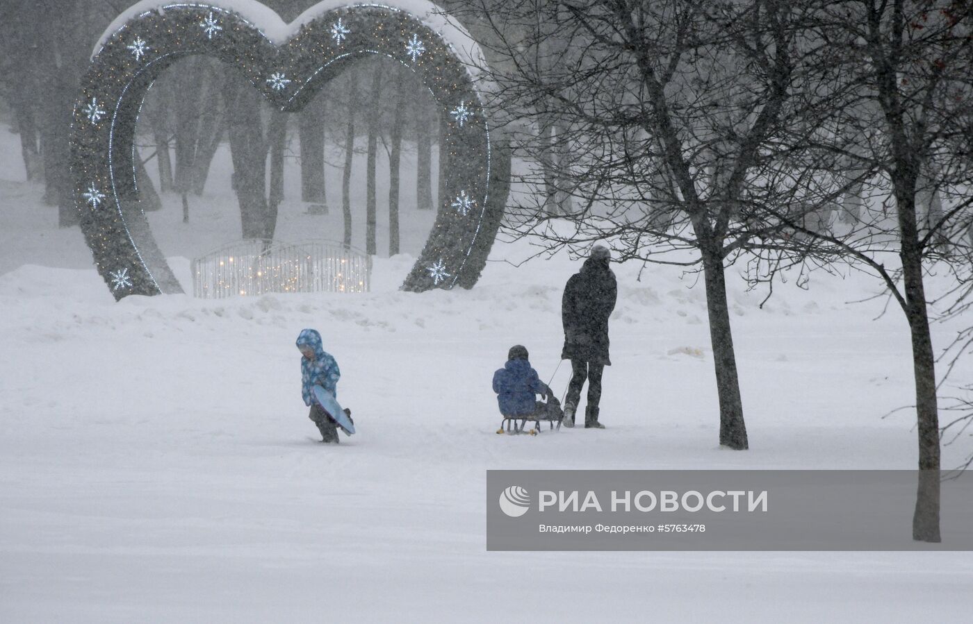 Снегопад в Москве
