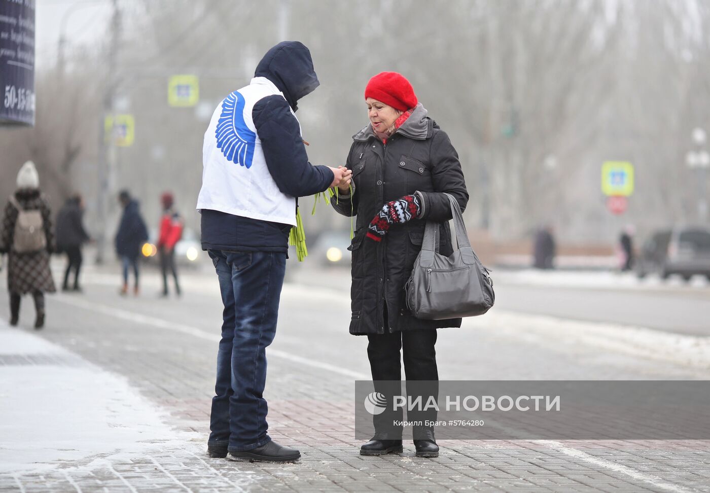 Акция "Ленточка Ленинградской победы"в Волгограде