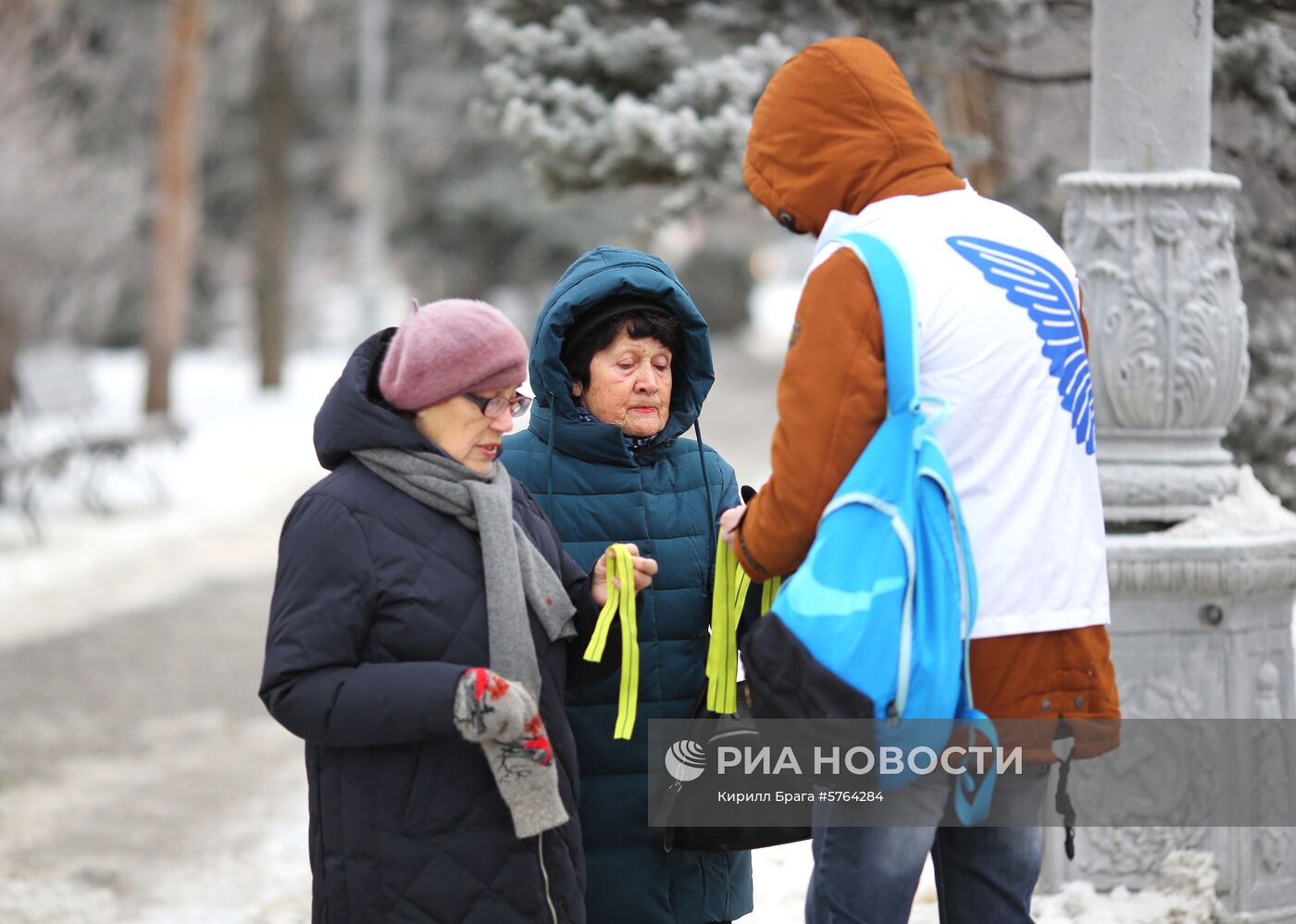 Акция «Ленточка Ленинградской победы»в Волгограде